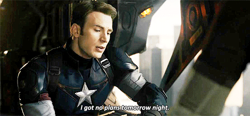Passion of Arts: Captain America sitzt in seiner Uniform im Flugzeug und meint er hat heute noch nichts vor