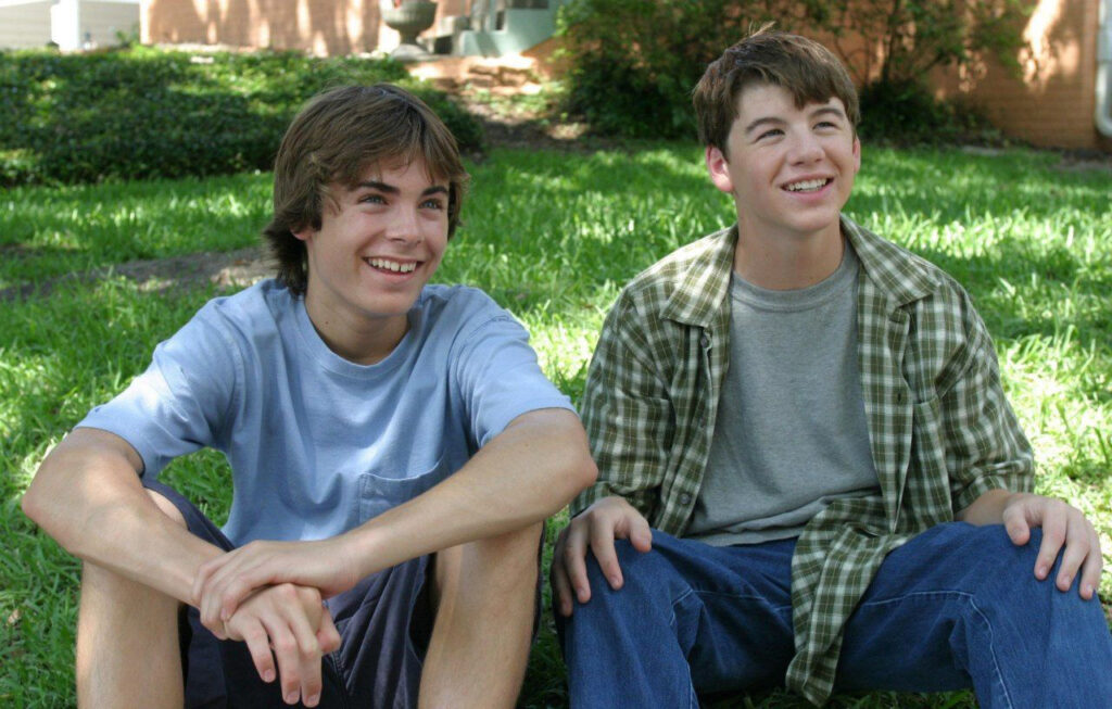 Passion of Arts: Stephen und sein Bruder Philip sitzen nebeneinander und lachen