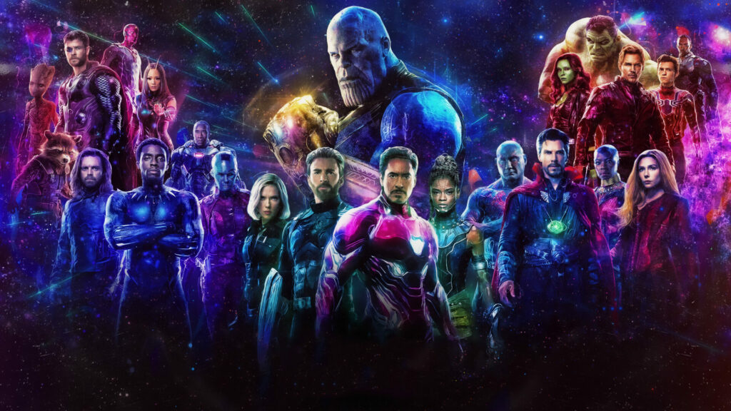 Top-5-Marvel-Film: Alle Helden des Films aufgereiht. In der Mitte in groß Thanos.