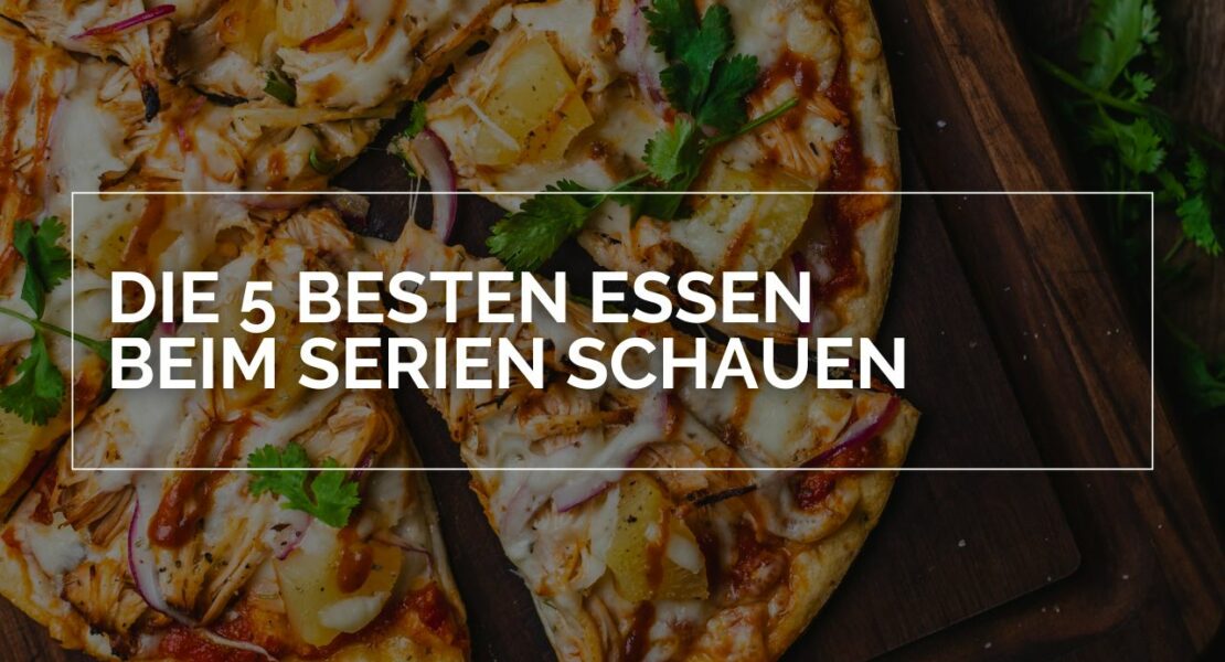 Die 5 besten Essen beim Serien schauen: Auf dem Bild ist eine Pizza in Nahaufnahme zu sehen