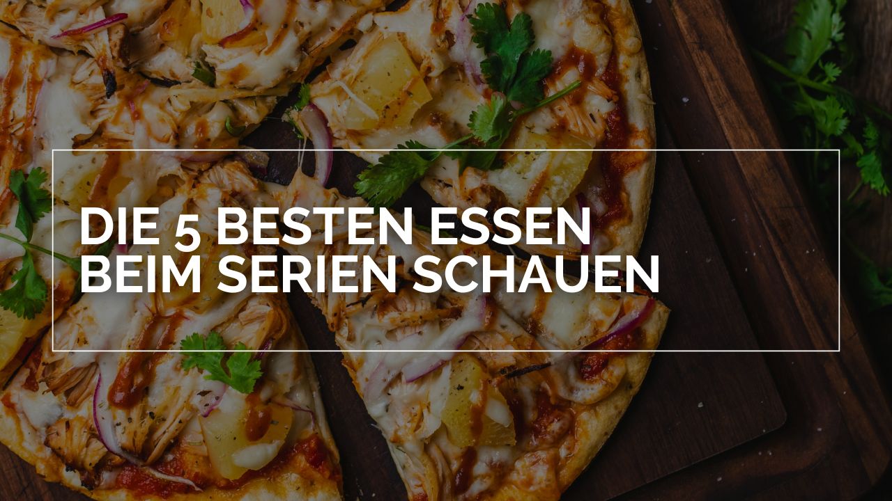 Die 5 besten Essen beim Serien schauen: Auf dem Bild ist eine Pizza in Nahaufnahme zu sehen