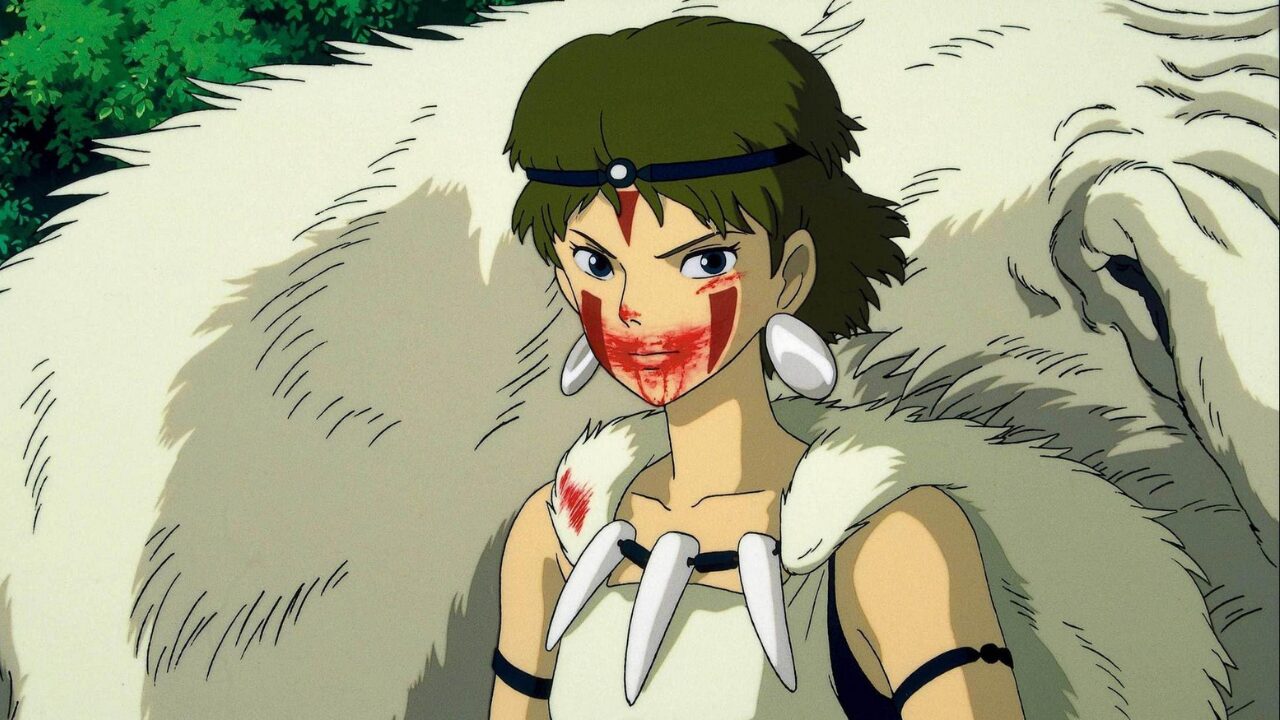 Prinzessin Mononoke mit Blut im Gesicht schaut die Zuschauer:innen an.