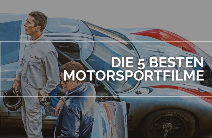 Das Bild zeigt Christian Bale und Matt Damon in ihren Rollen als Carroll Shelby und Ken Miles im Film "Le Mans 66 – Gegen jede Chance", die neben einem Rennwagen stehen. In weißen Lettern in einem weißen Rahmen steht: Die 5 besten Motorsportfilme
