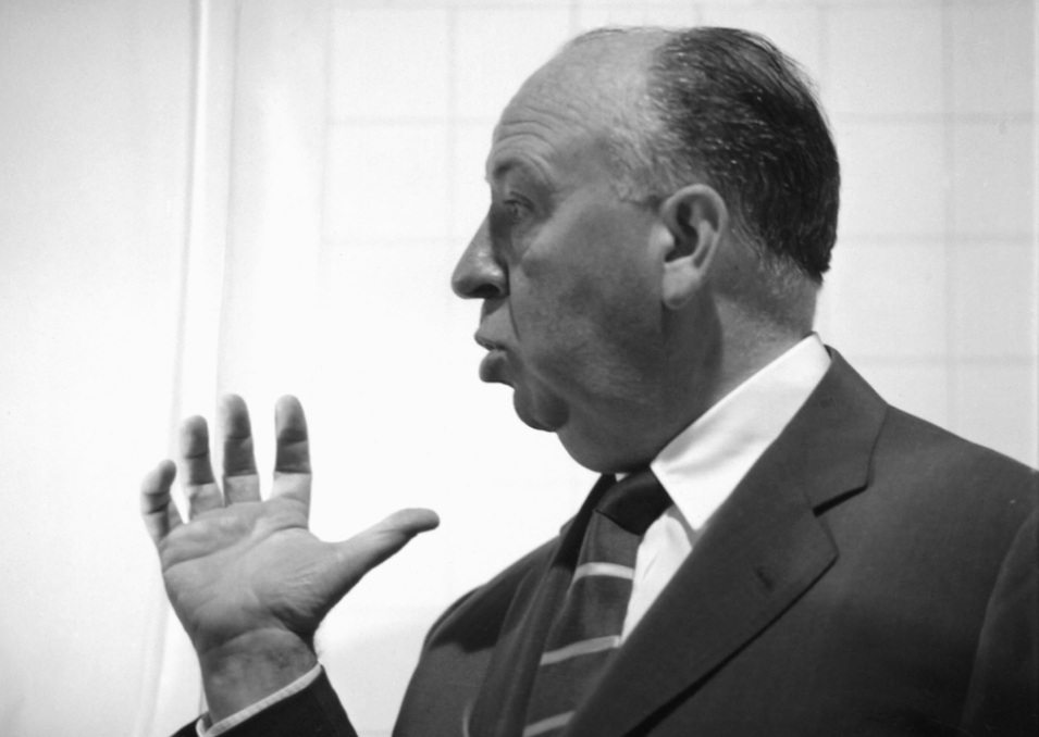 Alfred Hitchcock am Set von "Psycho" | Die 5 einflussreichsten Personen des Horror-Genres