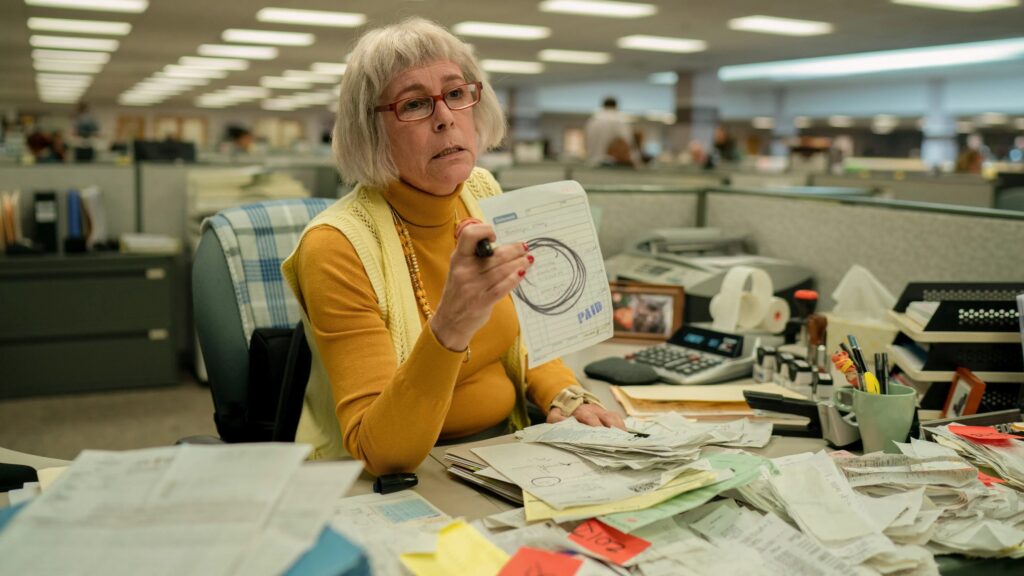 Jamie Lee Curtis im Film "Everything Everywhere All at Once | Die 5 einflussreichsten Personen des Horror-Genres