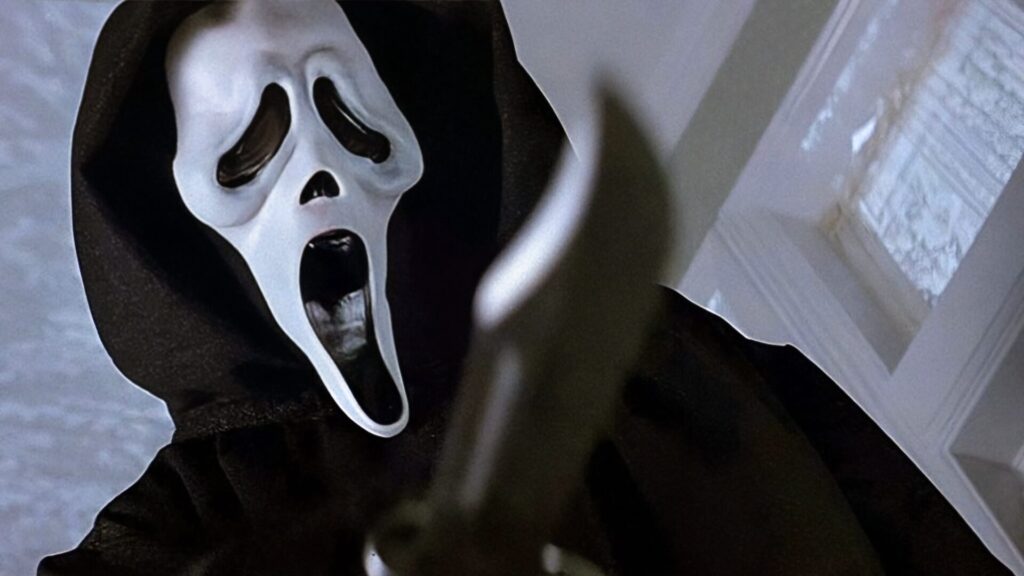 Ghostface mit einem großen Messer | Die 5 besten Halloween-Kostüme (die von Filmen inspiriert sind)