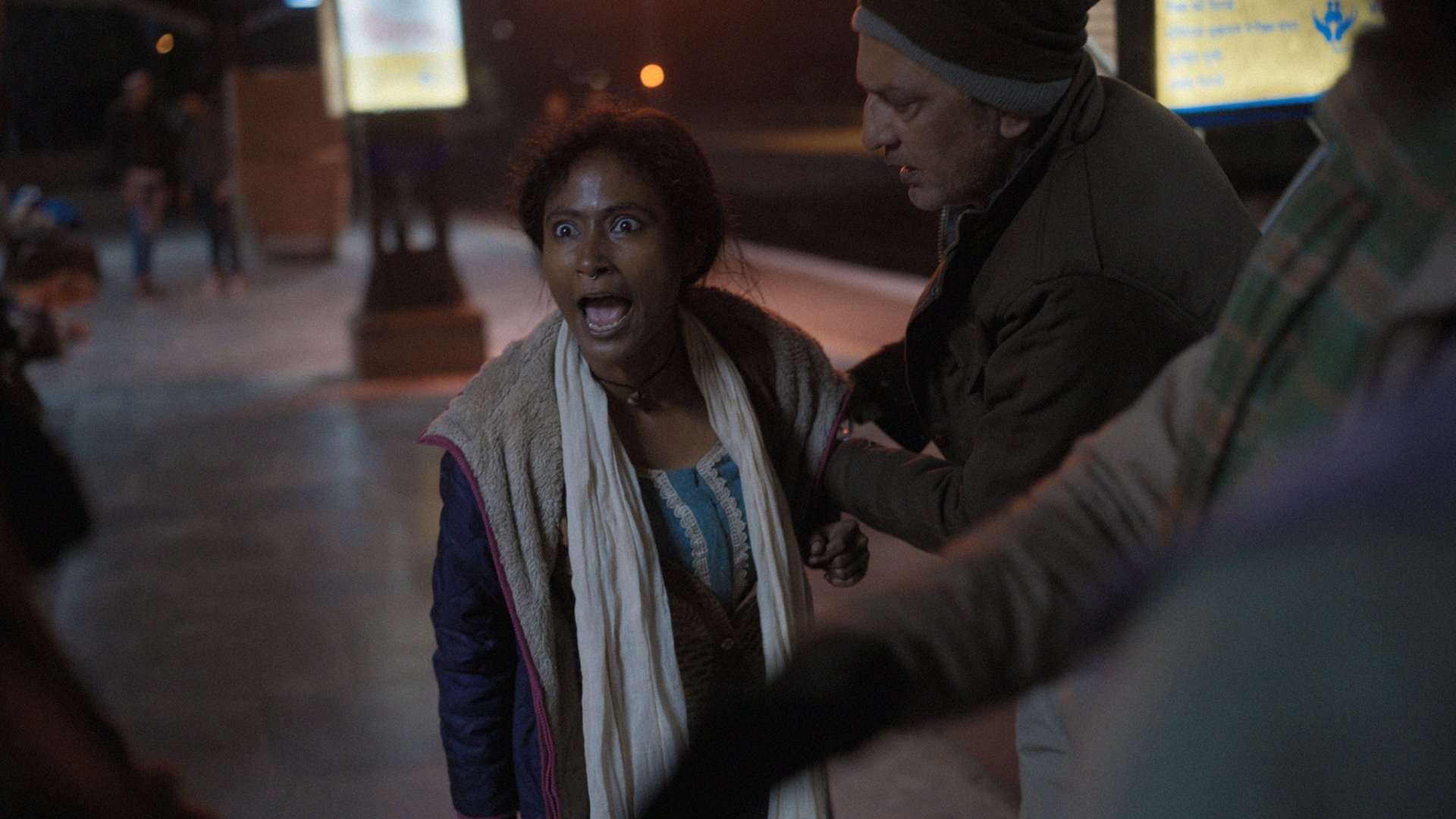 Der Film zeigt Mia Maelzer in einer Szene des Films Stolen. Einer der 5 besten Geheimtipps 2025