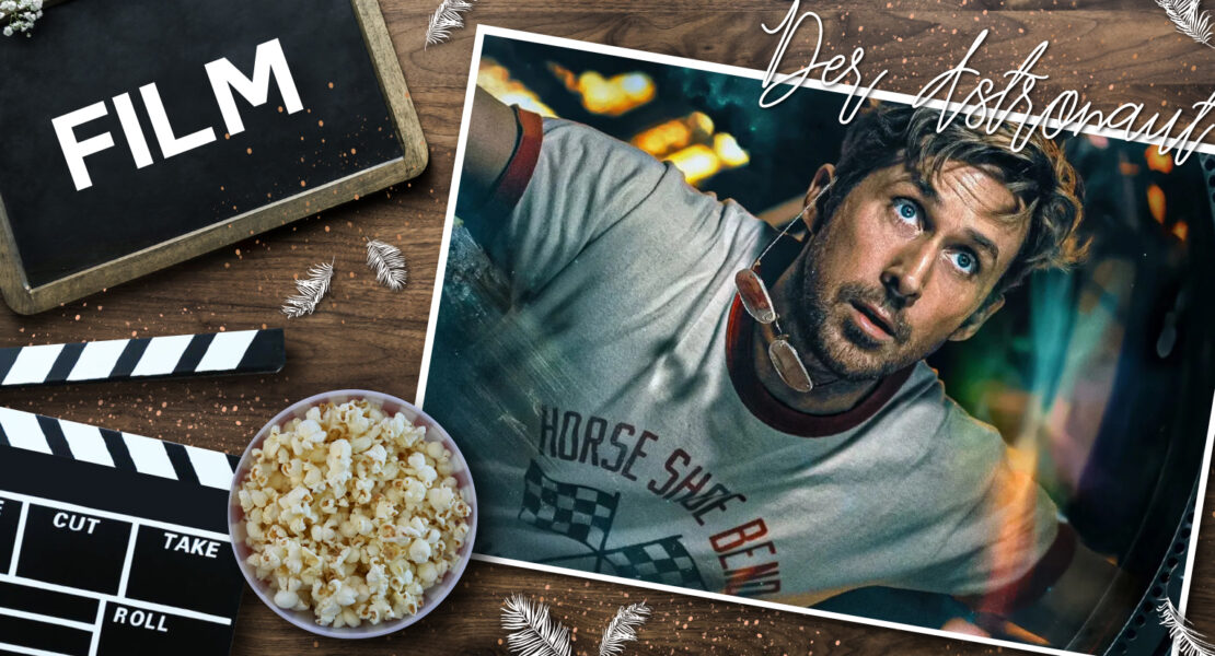 Filmstill aus Der Astronaut mit Ryan Gosling neben Filmklappe und Popcorn auf Holzuntergrund, cineastisch inszeniert.