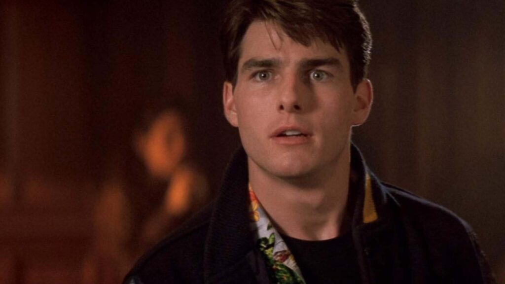 Tom Cruise als Daniel Kaffee in Eine Frage der Ehre, frontal beleuchtet in einer dramatischen Nahaufnahme; sein Gesicht wirkt konzentriert und entschlossen, der Hintergrund bleibt dunkel und unscharf. | Themenübersicht Juni 2026 – Die 5 BESTEN am DONNERSTAG
